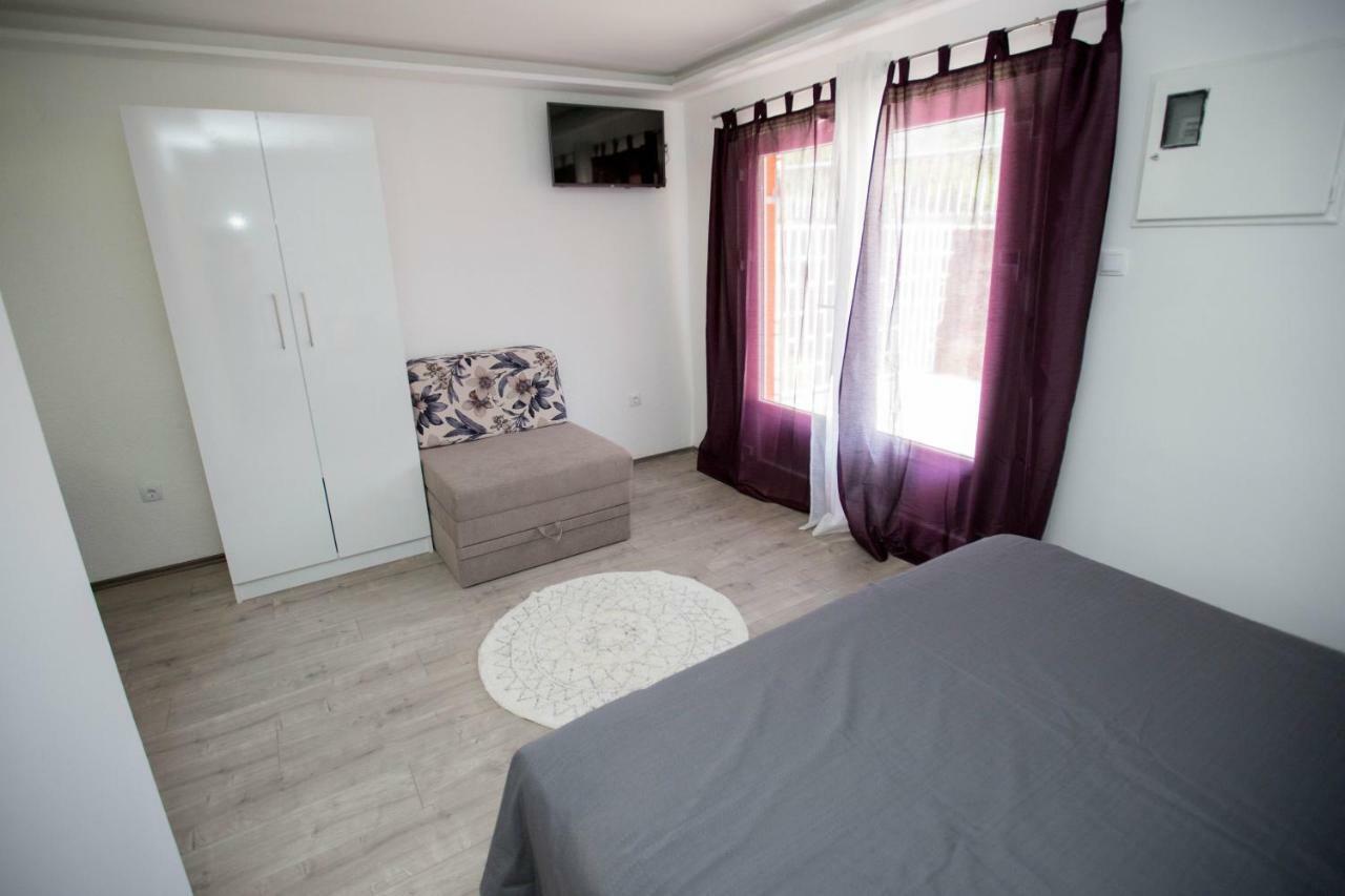 Apartman Ana 2 Trebinje Exterior photo